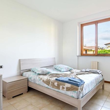 Luna Apartment Cavernago Bagian luar foto
