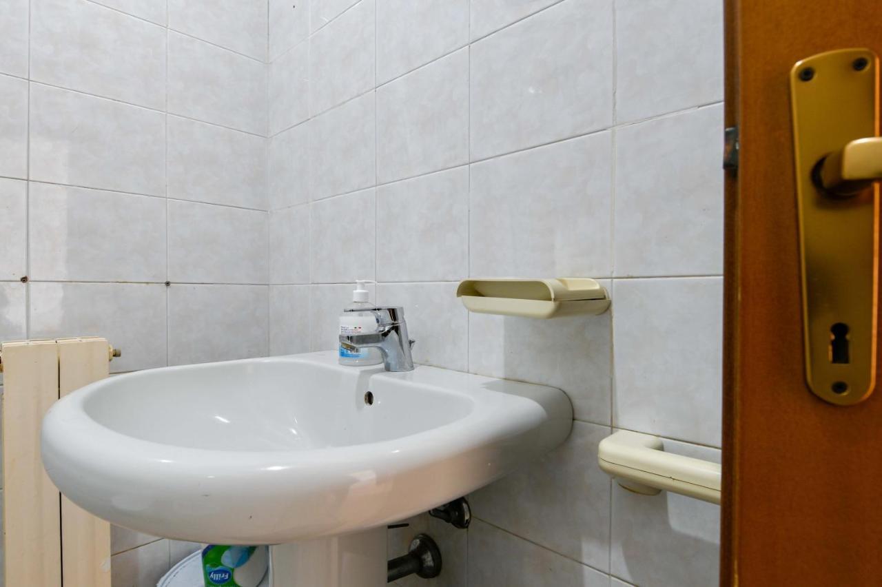 Luna Apartment Cavernago Bagian luar foto